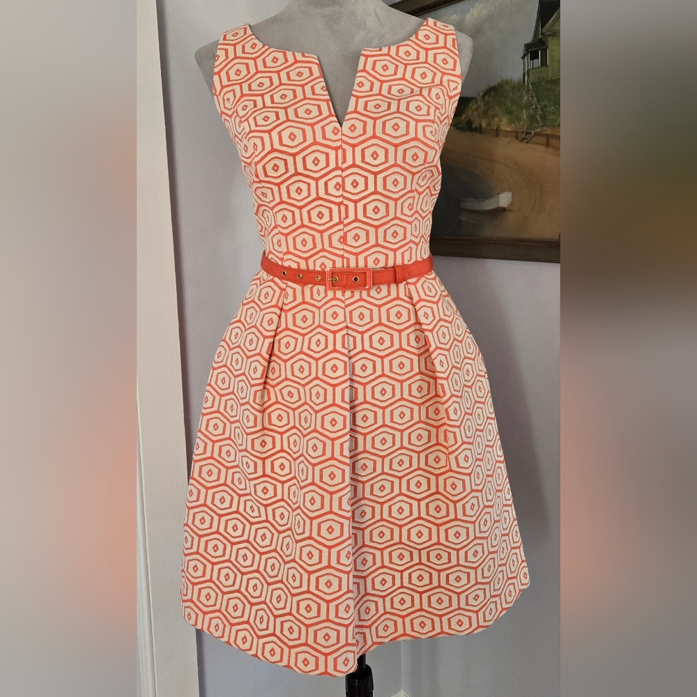 Trina Turk coral-ecru geometric print fit-flare dress V-neck belted sz 10